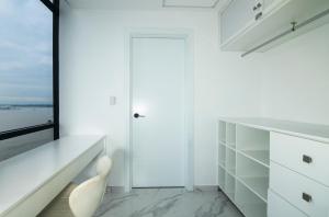 Suite 14 Bellini I, Puerto Santa Ana, Guayaquil