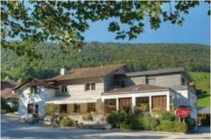 伊托尔酒店 - Courroux