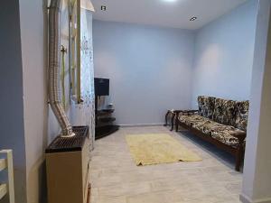 Appartement meublé pour location journalière à Hammam Debagh, idéal pour familles et touristes