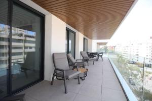 Happy Travel Jade Tower