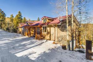 Luxury Angel Fire 5BR 4B, Views!, Game Room