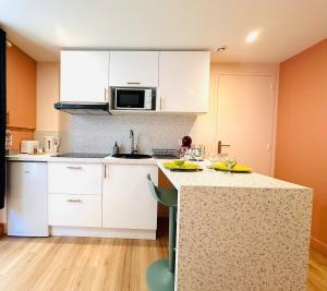 Studio haut de gamme rénové Centre & Gare Wifi