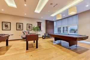 1BR 42nd Floor Palm Jumeriah & Sea View- 5 Sleeps