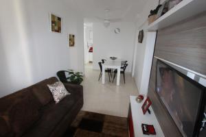 Apt Praia Grande 2 Quartos 50mts da Praia