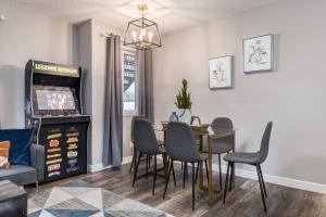 Affordable Family Getaway Sleeps 8