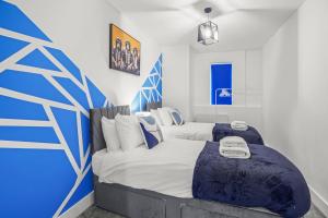 City centre FREE Parking families workers Sleeps 5