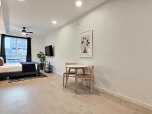 Prime Bham Location, Walk to UAB, Park and Dining