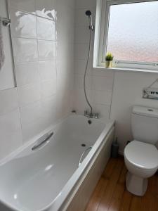 Sandy Feet Retreat Hayling Island Sleeps 7