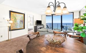 One Seagrove Place 1208