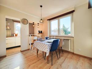 Le repère des amis - 4 pers - proche tram - parking gratuit - babyfoot