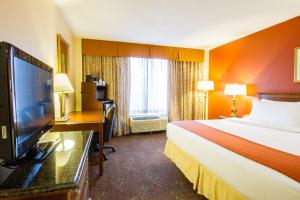 Holiday Inn OHare Area by IHG