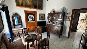 Camaraki Capitano House , Chora Serifos