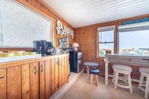 Gypsea Rose - Southern Shores, Oceanfront, Ocean View, Hot Tub, Pets OK, Flex Stays