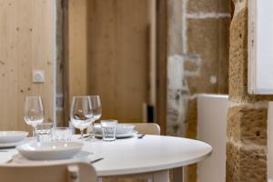 All in Lyon | Les suites EmeraudeSaphirRubis au cœur de Lyon