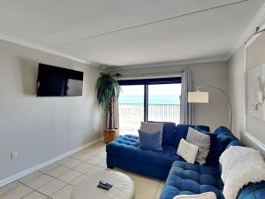 Ocean Breeze West #504 - Gulf Dreams and Palm Trees