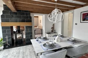 Old Church Barn by Winterton Cottages