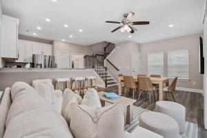 Capers Blade - Across From Beach - Garage