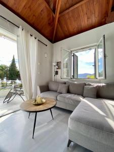 A beautiful maisonette next to the sea with a dreaming view!