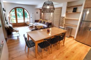 Chalet cosy avec vue exceptionnelle et proche des pistes