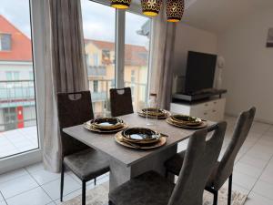 HeimZeit Central Apartment mit Parkplatz