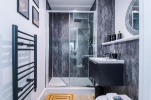 Prestige Point Stylish City Apartment In Liverpool