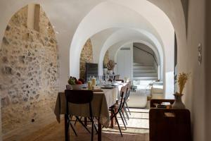 Entire Village Home 7BR 15 Guests Beach