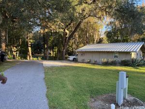 St Johns River Cabin