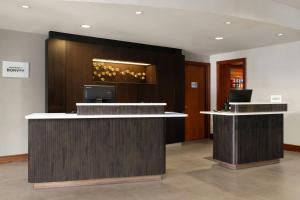 Courtyard Fort Myers at I-75 and Gulf Coast Town Center