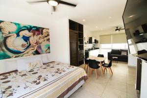 Modern Studio in Playa del Carmen with Rooftop Pool