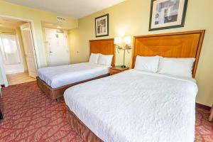 Oceanfront Convenience on Lower Floor, Heated Pool