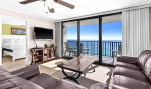 One Seagrove Place 1606