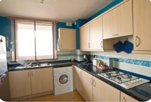 Your home away from home - split level 2 bedroom apartment