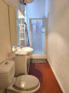 Grand duplex climatisé 4 personnes Avignon centre