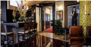 Arena public FREE parking in front of building