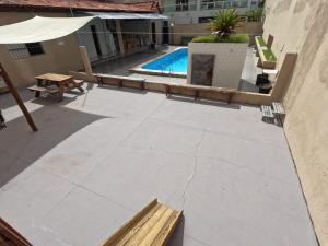 Casa 2qts com Piscina privativa a 300 metros da Praia da Itaparica