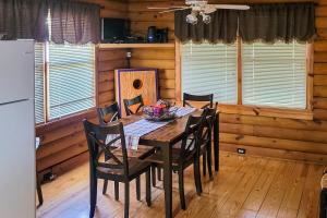 Private Dock and Game Room! Lake Hartwell Retreat