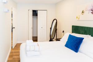 Spacious 2-Bedroom Apartment NYC-10 mins away