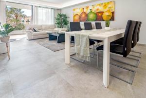 Room City Estepona Infinity 3BR & parking 2P