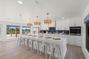 High Point Hideaway on the Sand Dunes - Unit 1