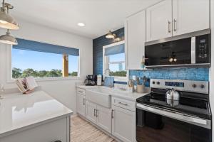 High Point Hideaway on the Sand Dunes - Unit 2