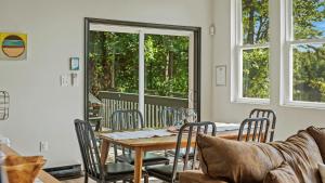 Strawberry Shores by AvantStay Lakefront Private Beach