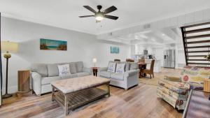 Mizzenmast by AvantStay Harbourtown Escape Group Retreat w Patio