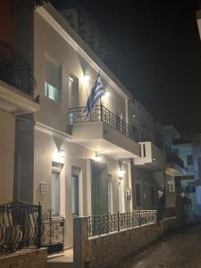 Villa St George