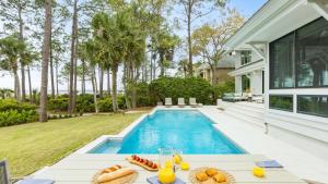 South Beach Serenity by AvantStay Private Pool Beach Access