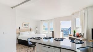 2 Coastal Studios at Cayucus Beach Access Ocean Views