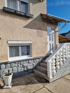 Villa with Pool in Balatonmariafuerdo 51304