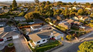Newport Oasis by AvantStay