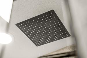 Luxury Mountain Views, hot tub, peaceful retreat