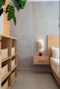 Best of Both Worlds Close to Sta Cruz but QUIET