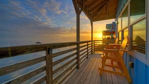 2 Waterfront Homes w Views Pool Boat Dock Laguna Village Oasis by AvantStay